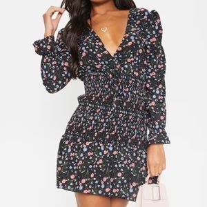 * 𝑺𝑶𝑳𝑫 * LONG SLEEVE FLORAL DRESS